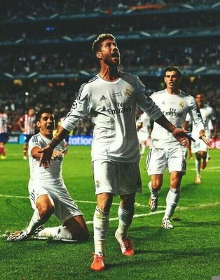 Somos @DavidRMC9 @GarethBalista @LauraFuertes_ @EvaBale @InmaRibery7 y @PasionRMadrid | Aqui podras encontrar fotos sobre tus jugadores favoritos.
