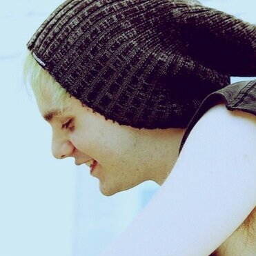 Posting all the beautiful pictures that includes michael clifford