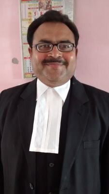 I am a lawyer in Allahabad High Court
