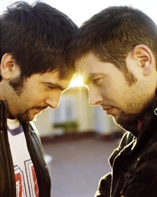 Twitter dedicado a @estopaoficial que me han cambiado la vida