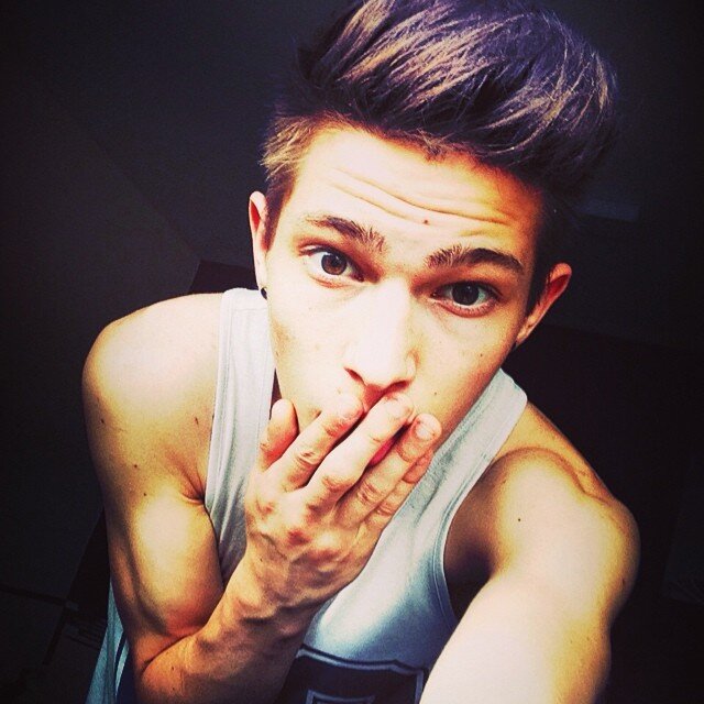 danielmurrayy17's profile picture. I'm new at this | liverpool fan