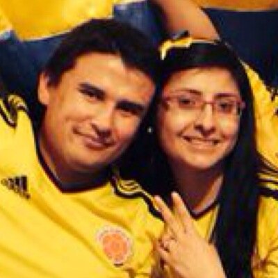 Mamá 🐥🐥, Química 👩🏻‍🔬, Rock and Roll 🎸, BSB ❤️, Santa Fe 🦁🇮🇩