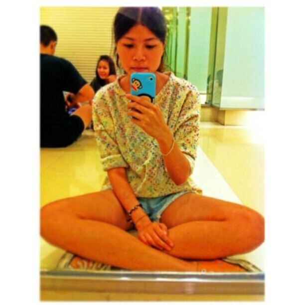 EveryDiss's profile picture. It is never too late to be what you might have been. thxfollowme. Line;warnpnpha