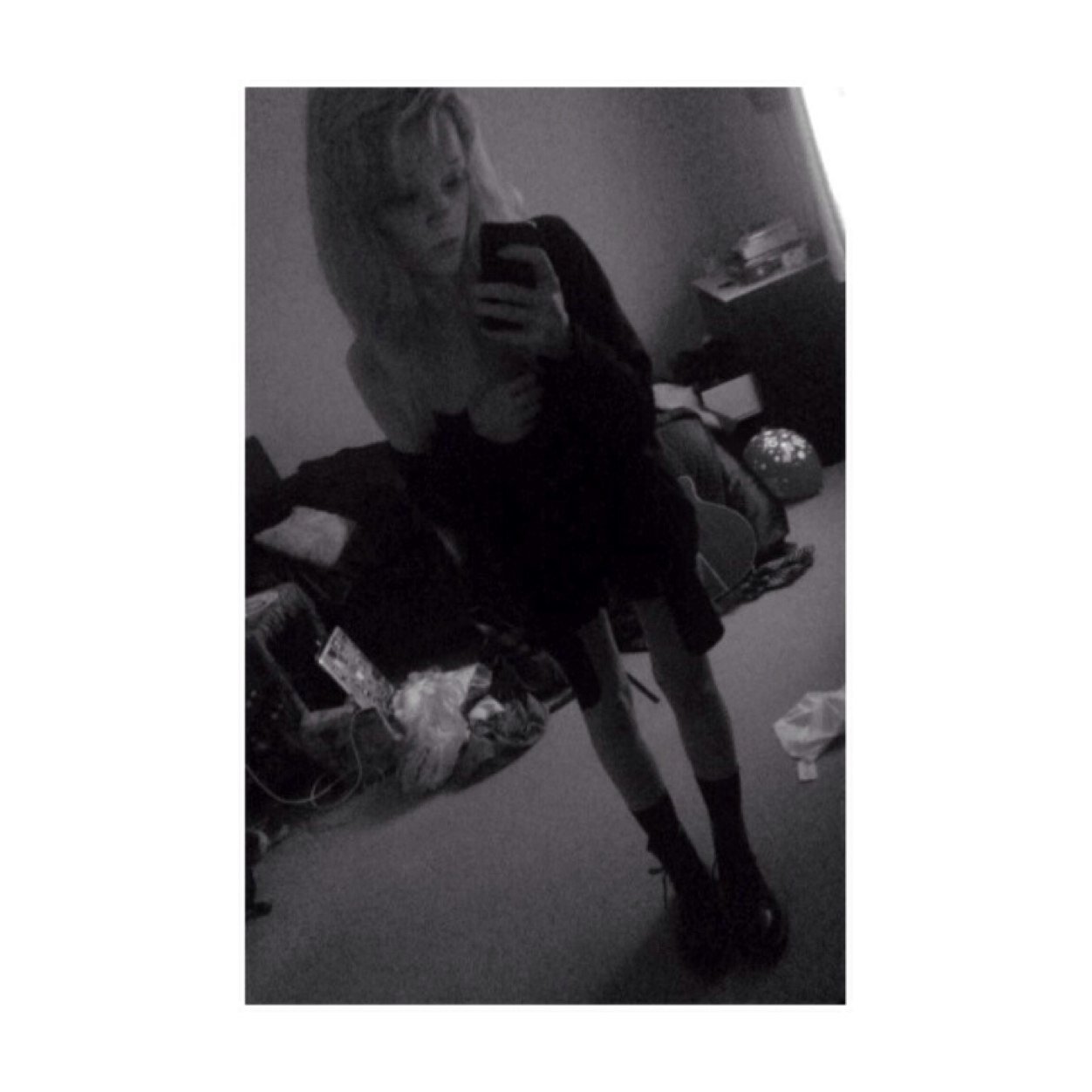 ana_my_mother's profile picture. 16 | England | Anorexic.Bulimic Tendencies.Bipolar.Self-harm.Suicidal personal twitter: @chloemcritchie