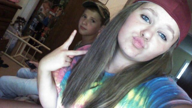 Hi... I'm Macie... I follow back.