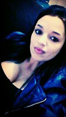 Mulher mesmo brava, é linda. Mesmo alegre, chora. Mesmo apaixonada, ignora. Mesmo triste, sorri. Sei lá, mulher é foda demais viu.