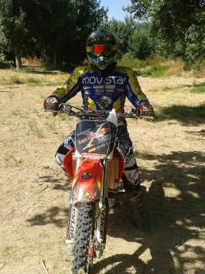 joseluispj22's profile picture. no eres lo que dices eres lo que haces