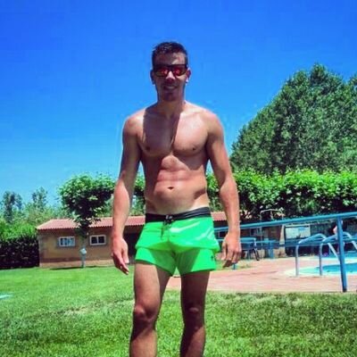 No es que seas estúpido, pero digamos que tienes mala suerte cuando piensas.