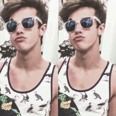 PLEASE VOTE!! DM/TWEET SCREENSHOTS FOR A DM TO 8/12+SAMMY!! http://t.co/pea9ZmRyy0