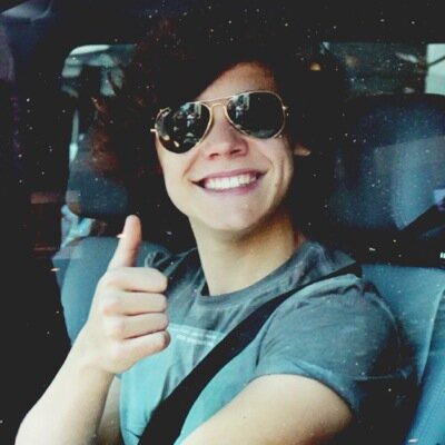 angelariies's profile picture. 