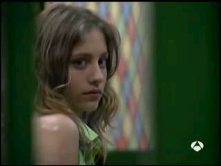 Sara_Serie_LHDP's profile picture. 16. Orgullosa de ser una Miranda  ~Tremendamente feliz~  Romántica y Alocada  °°Enamorada del sub inspector Fernández°° [[Parece que va a llover]]