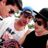 Rebeldes (@maniarebelde_1) 's Twitter Profile