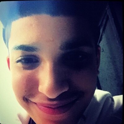 My name is chris rojas i am 16 years old i am skateboader i love to play call of duty i am big fan of optic gaming AND MY FAVORITE PLAYER IS OPTIC SCUMPII