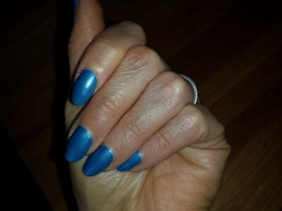 Connecting mind, body & spirit as a Psychotherapist. I help people cope with stress, anxiety, and repair relationships.