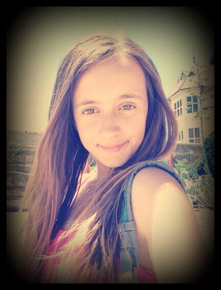 Sou morena e porreira ok chega de discursos segue me
»