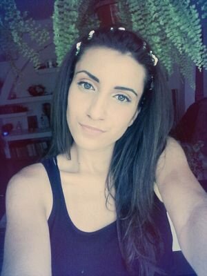 #Miley #Demi #Janoskians #Jb #Selenator #Directioner #Tvd #Pll #TW #TheVamps #5SOS              ♥Follow me and I follow you back!  http://t.co/Y30Q4QwjXA