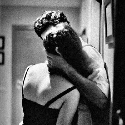 love me like the world is ending.