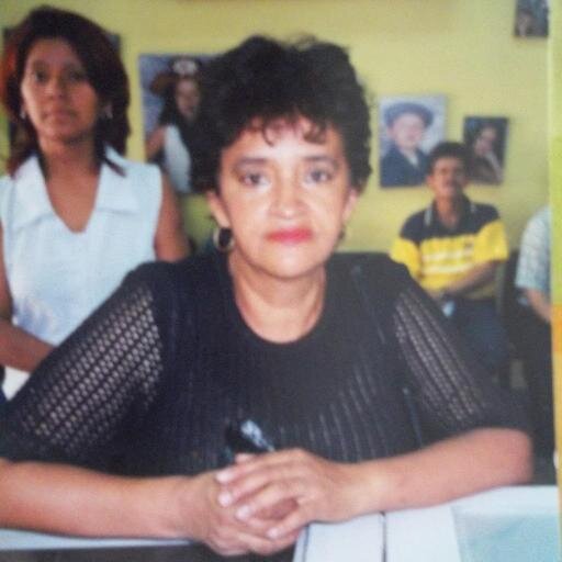 Masfaldas77's profile picture. Futura Abogada  Universidad Americana . Asesor ventas de JEA-NS miraista y defensora de la niñez y la mujer en general