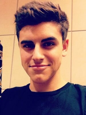 congrats on your Jack Gilinsky follow, beautiful! ❤ love, @shawnftansel @jacobmendesides