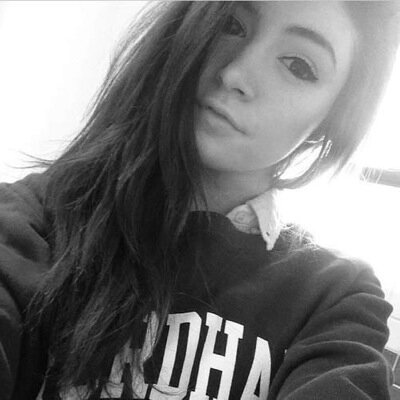 | Ashley | Im 18, bisexual, slut ;) | mostly into girls | I like magazines | @NaughtyTeen_ is my dirty slut