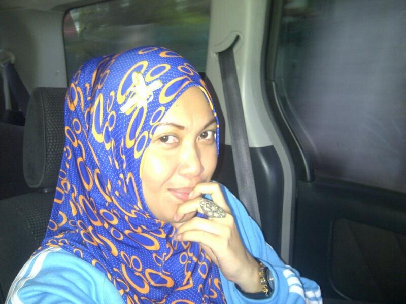 Love اَللّهُ   Love My Parents Love My Famz
Mommy's Rayhan & Jasmine