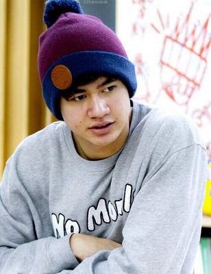 free follow from @cliffordinary1 please follow her because she loves you? ask for a fback! If you already do, tysm! Stay rad x