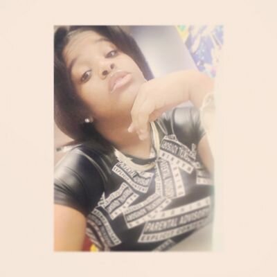 Follow me on thee gramm @theyloveedeiaa