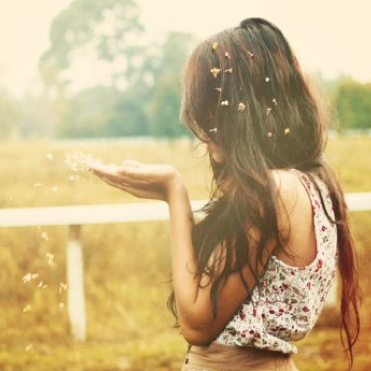 If you guys can relate to my posts, then your just like the rest of us girls #summer2k14 please follow!