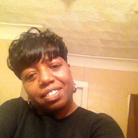 pjd220's profile picture. I have 3 children and 10 grandchildren and 1 greatgrandson who I love to death.