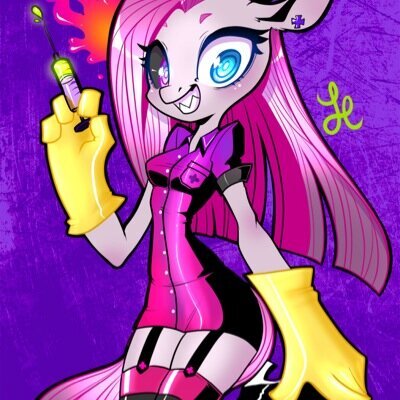 fan de My Little Pony ( MLP ) y de Las Tortugas Ninja ( TMNT )