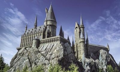 ホグワーツ魔法魔術学校 No Twitter ハリー ポッターシリーズを愛して 止まないファンの方々に朗報です あなたにもホグワーツ魔法魔術学校への 入学許可証が届きました このアカウントをフォローして たくさんの生徒達と充実した 学校生活を楽しみましょう