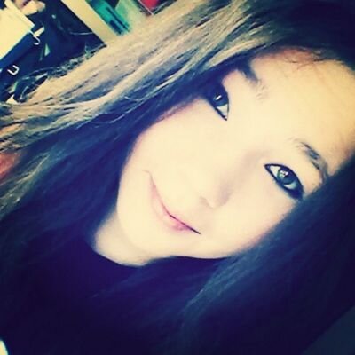 Hello!I !I am a Directioner/and i love 5SOS ..just crazy for Michael Clifford :') saw my sunshines 2/7/14 love my best friend ;)