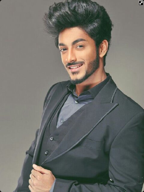 Model & TV Presenter & martial Art player .. Follow Me Follow Back ♥