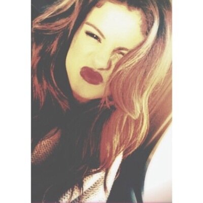 Im Kayla, i love wizards of waverly place and selena gomez! I also love ariana grande! 13th BIRTHDAY IN 10 DAYS