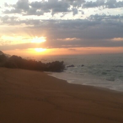 Emy_HelloKitty's profile picture. cheer only been doing it for a short period of time but i have dedicated my life to it if your dreams dont scare you they arent big enough werk for it