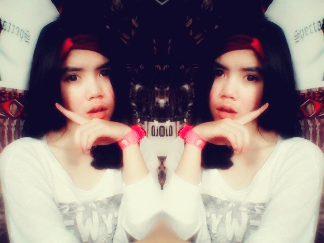 (˘⌣˘)ε˘`) ♥ my pin: 540DE5CA
Ly.ikbalfirdi ♥♥♥