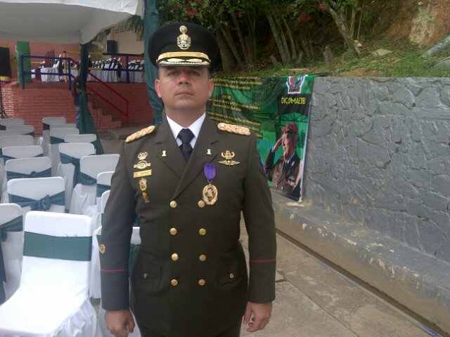 soldado ferroviario. trabajador, leal y comprometido con su trabajo