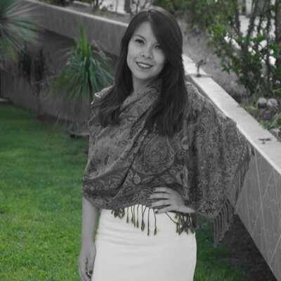 Comunicologa y Administradora Pública, amante de los animales y el conocimiento; mi estado prmanent, cada día ser mejor personal y profesionalmente. Twitteamos?
