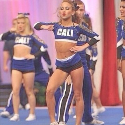 lifecheerislife's profile picture. 