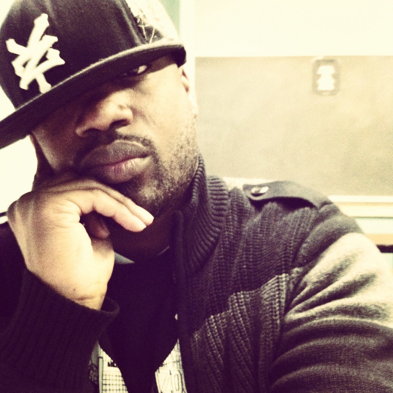 2imPRESSive's profile picture. Minister, photographer, designer & missionary...