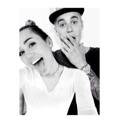 EmlWhite's profile picture. 