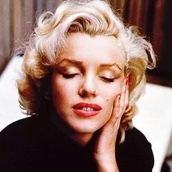 shatters into thousands of stars that in every heart turn on the light Новосибирск