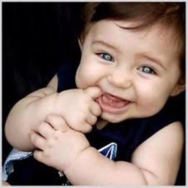 askvbg_dds's profile picture. 