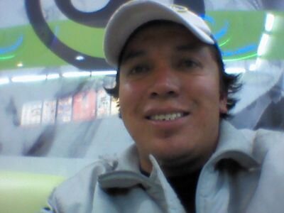 eldientefino's profile picture. en busca de la felicidad