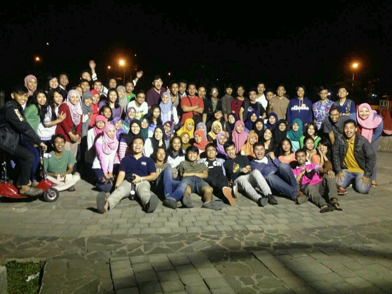 Kita adalah satu keluarga, Keluarga Mahasiswa Ilmu Ekonomi dan Studi Pembangunan Universitas Diponegoro 2013