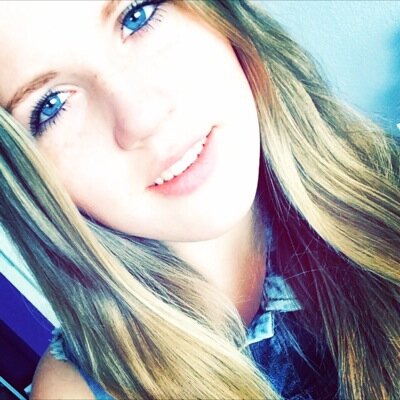 i love my little sister ! she's my everything xxkussssie - Hee x bby i love you so mn schatje for life kissesxnina