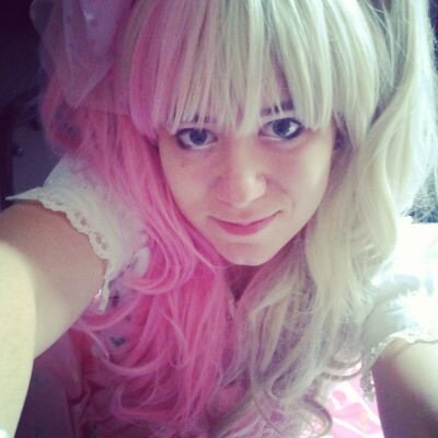 Une lolita perdue dans un monde de brutes...