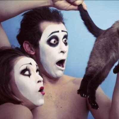 ExplainTheImage's profile picture. Tweeting the weirdest photos online!