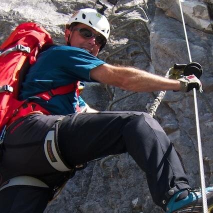 Sales & Project Management @teqneers, und privat über #Klettern #Klettersteige #Bergtouren #Hochtouren, #Wandern #Geocachen