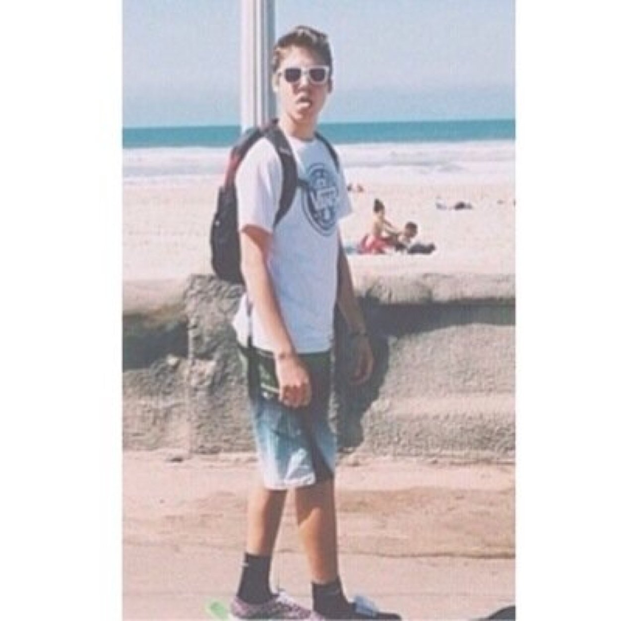 Hello, this is a free follow im giving ya! Go and follow @sophiegeronimo_ ! Get her to 500!!!!